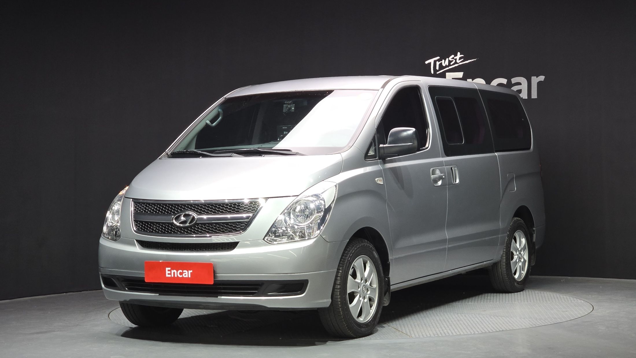 HYUNDAI STAREX GRAND