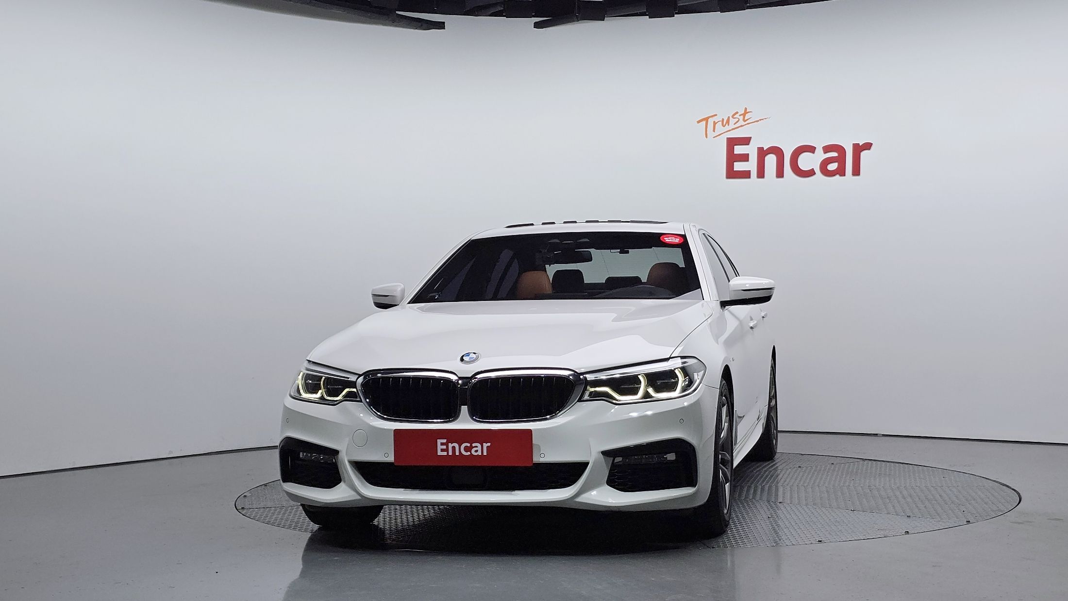 BMW 5-SERIES G30 2017