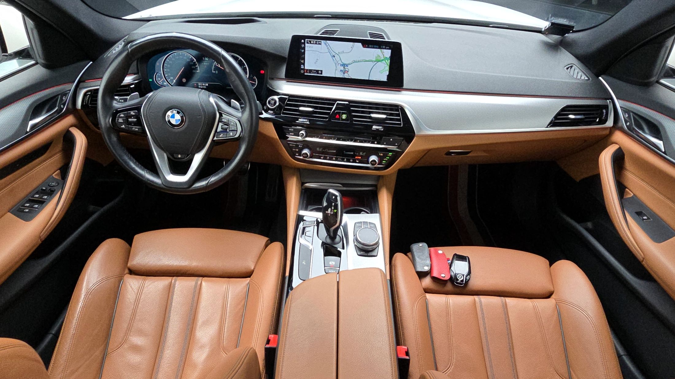 BMW 5-SERIES G30 2017