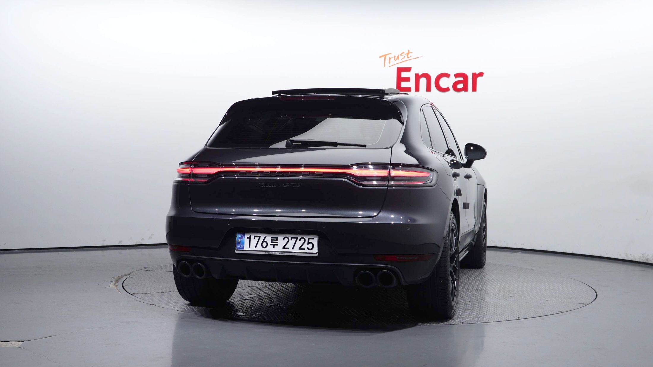 PORSCHE MACAN 2020