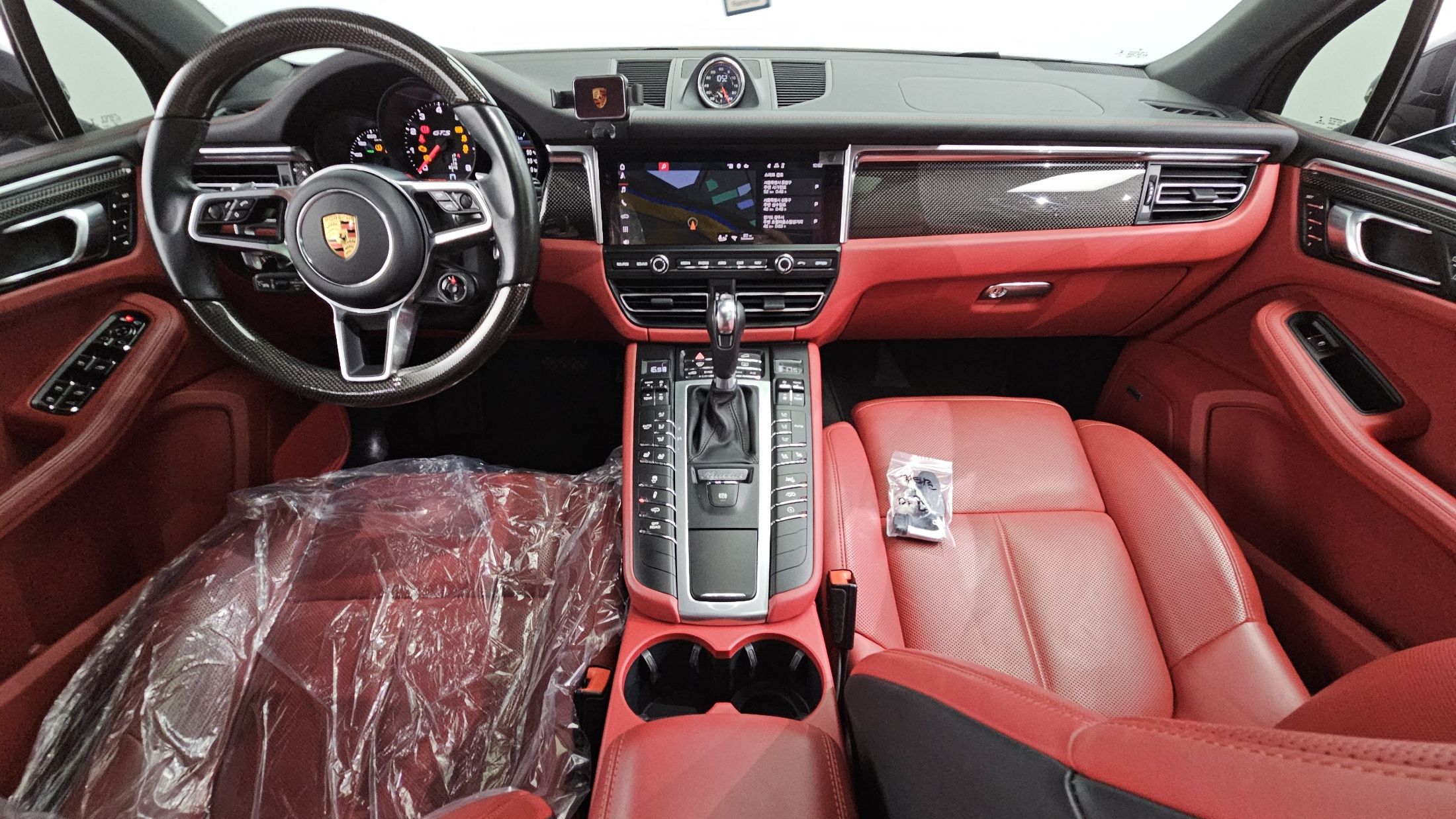 PORSCHE MACAN 2020