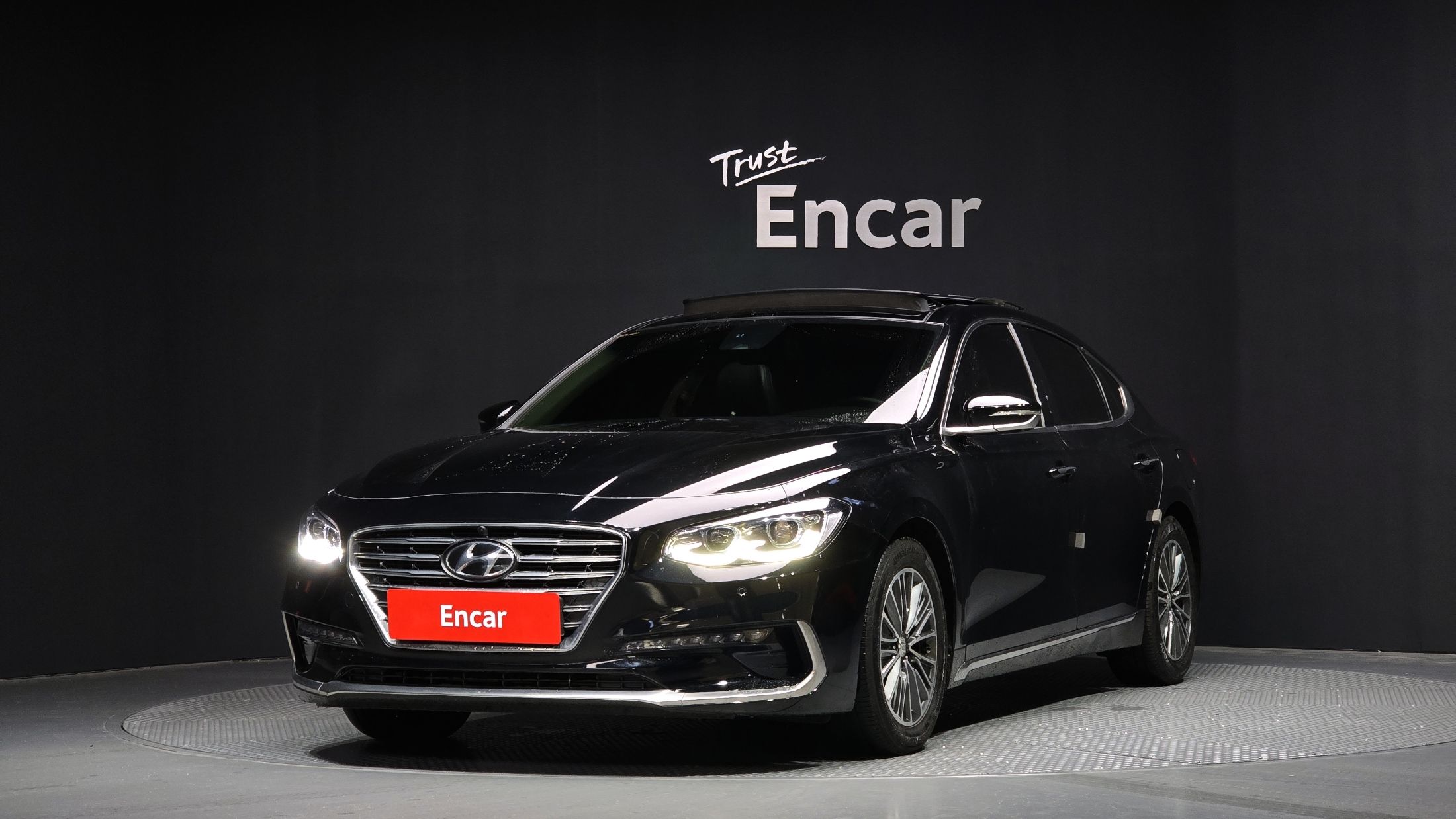 HYUNDAI GRANDEUR IG HYBRID 2017