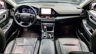 HYUNDAI GRANDEUR IG 2016