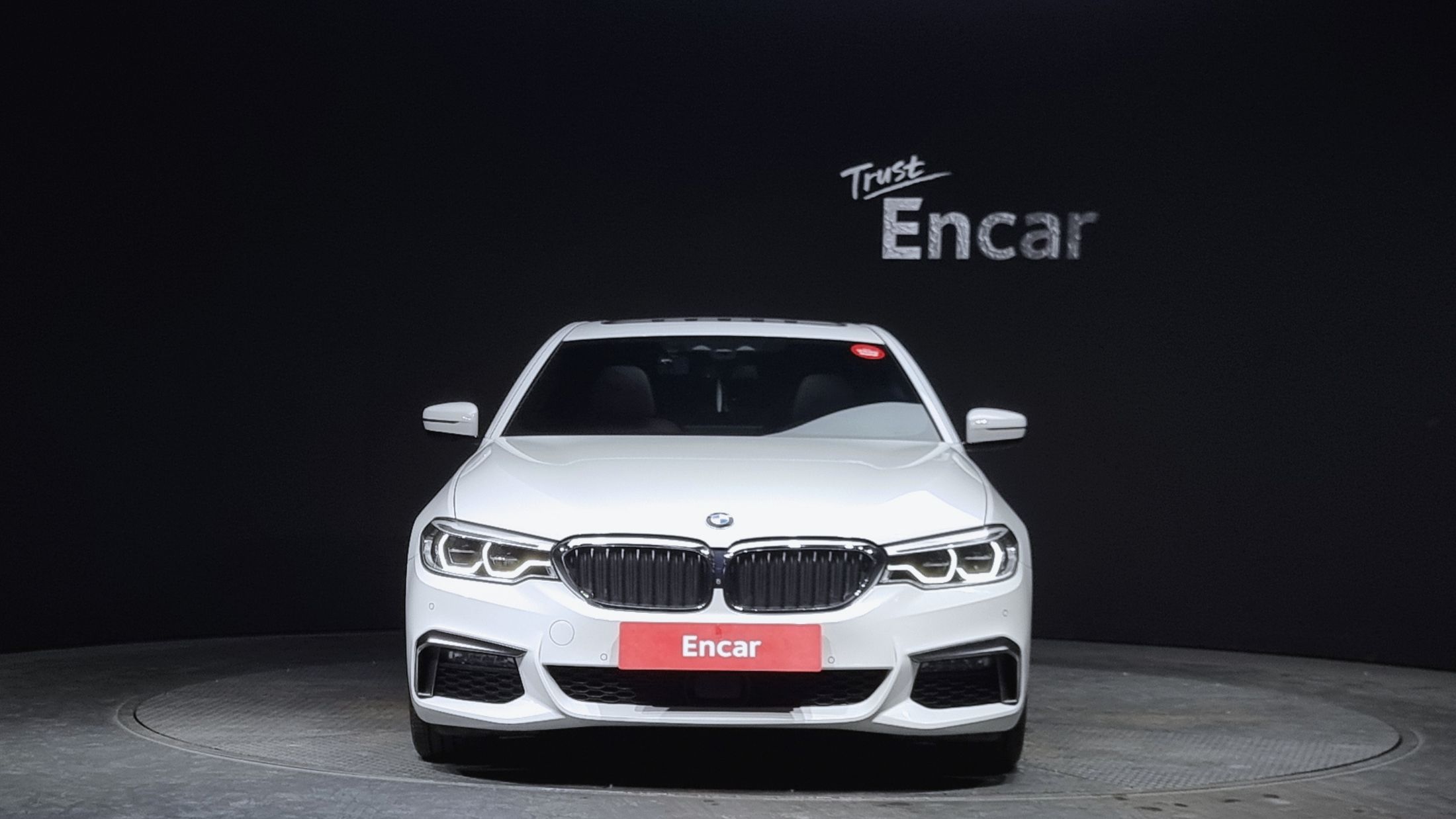 BMW 5-SERIES G30 2018