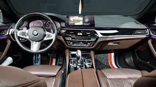 BMW 5-SERIES G30 2018
