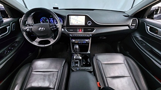 HYUNDAI GRANDEUR IG HYBRID 2017