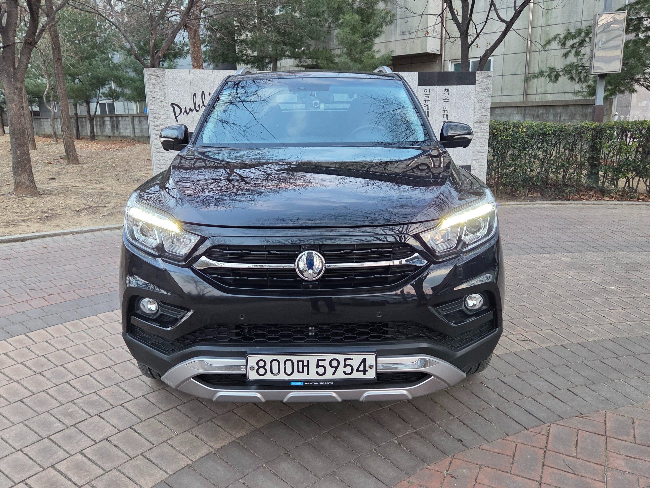 SSANGYONG REXTON SPORTS CAR 2018
