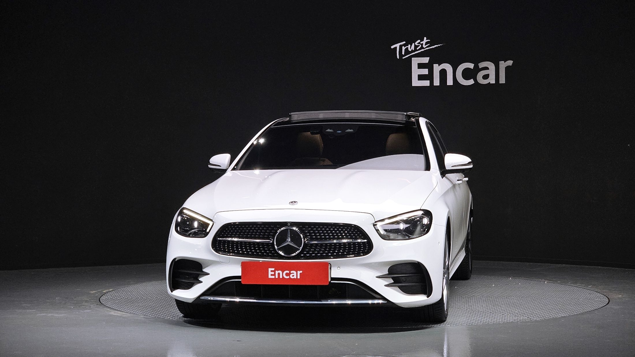 MERCEDES BENZ E-CLASS W213 2021