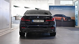 BMW 5-SERIES G30 2021