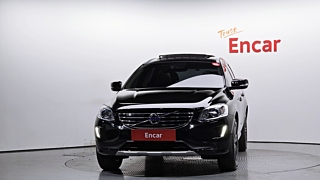 VOLVO XC60 2017