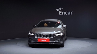 VOLVO S90 2022