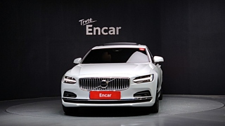 VOLVO S90 2022