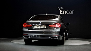BMW 7-SERIES G11 2016