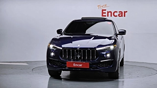 MASERATI LEVANTE 2021