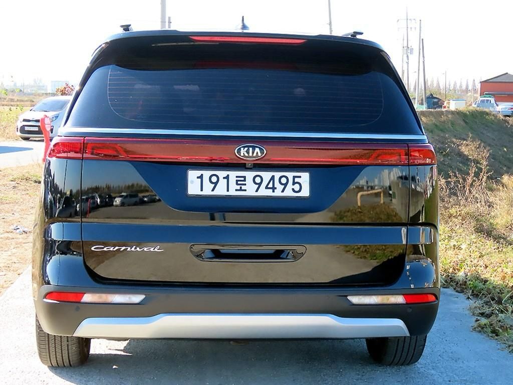 KIA CARNIVAL 2021