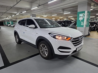 HYUNDAI TUCSON 2017