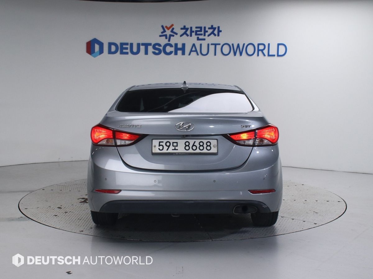 HYUNDAI AVANTE 2014
