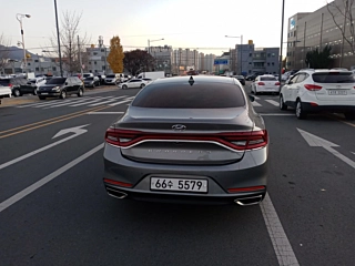 HYUNDAI GRANDEUR IG 2016