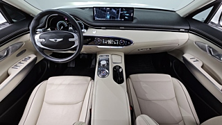GENESIS GV70 2023
