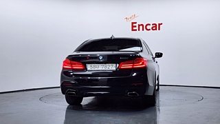 BMW 5-SERIES G30 2017