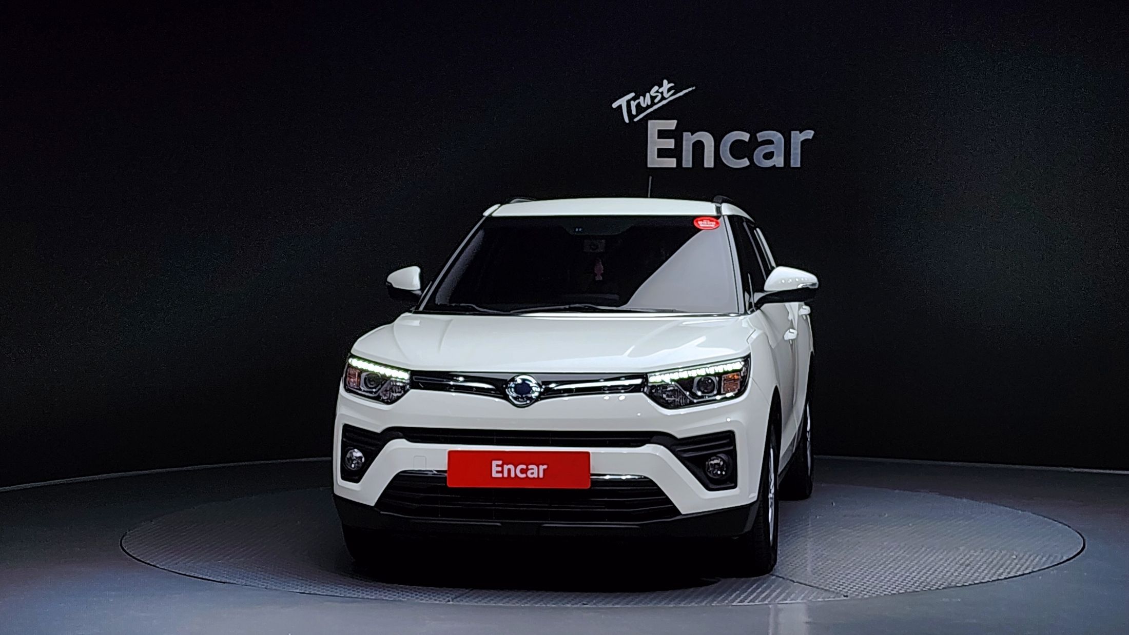 SSANGYONG TIVOLI VERY NEW 2019