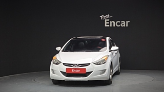 HYUNDAI AVANTE MD 2012