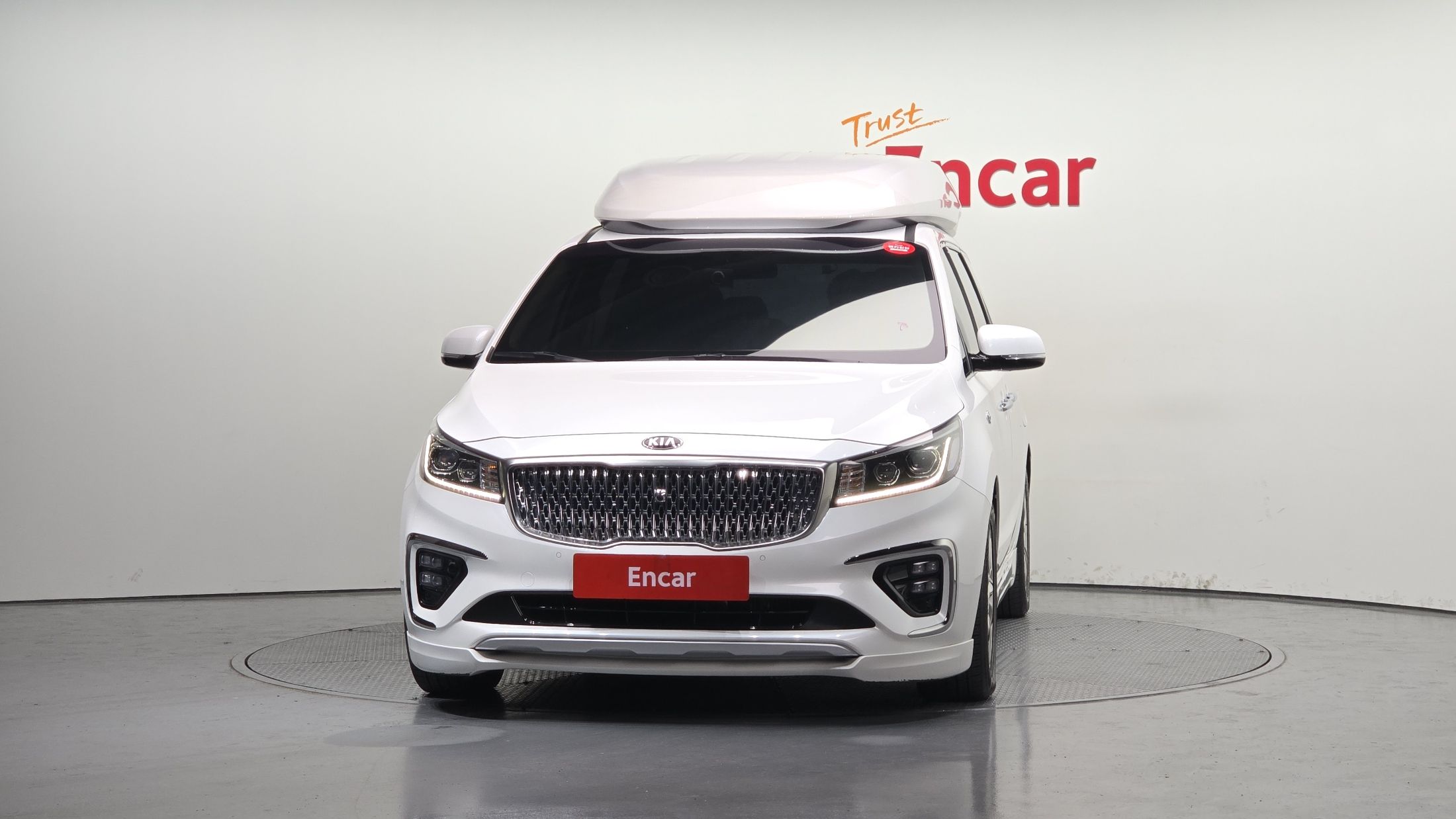 KIA CARNIVAL 2018