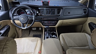 KIA CARNIVAL 2018