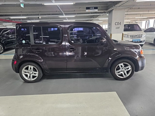 NISSAN CUBE 2011