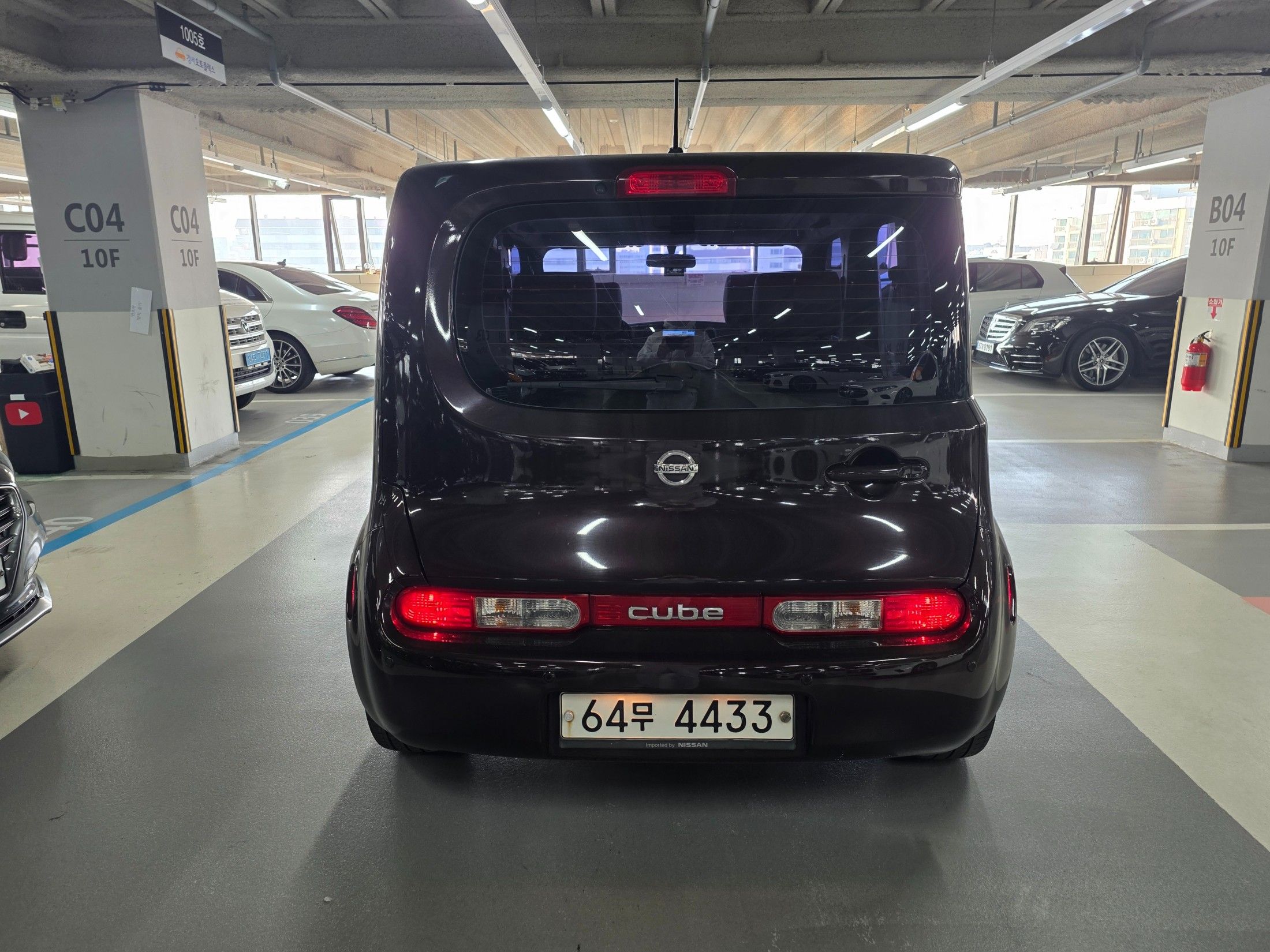 NISSAN CUBE 2011