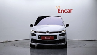 Заказать CITROEN C4 SPACETOURER GRAND