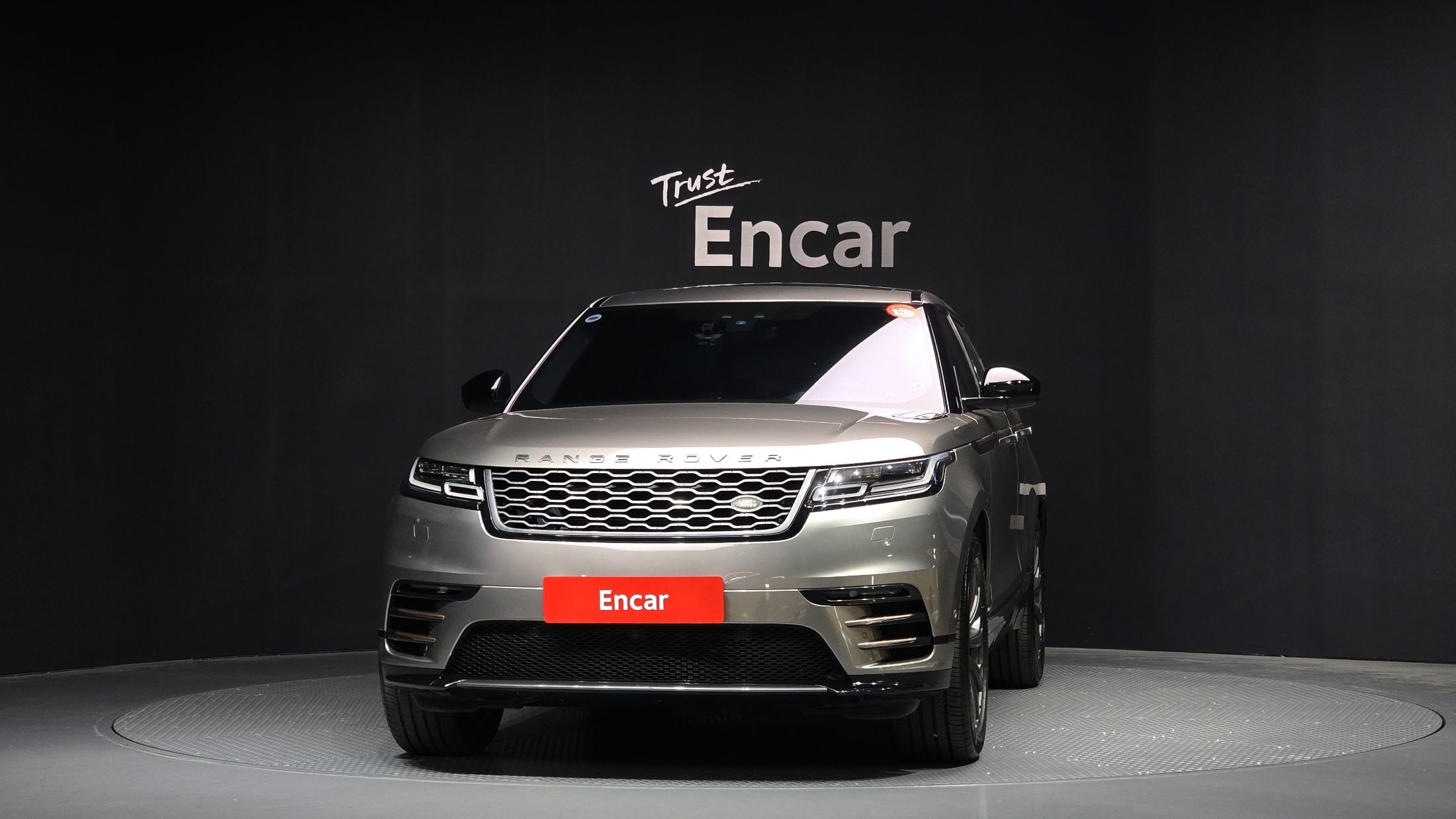 LAND ROVER RANGE ROVER VELAR 2018