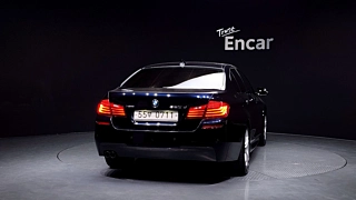 BMW 5-SERIES F10 2016