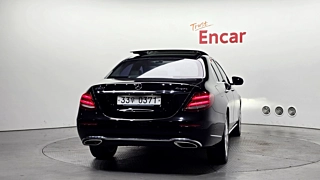 MERCEDES BENZ E-CLASS W213 2016