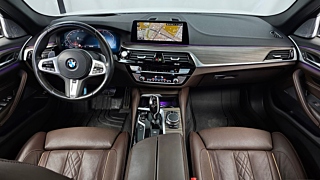 BMW 5-SERIES G30 2020
