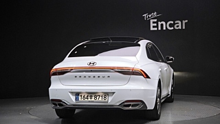 HYUNDAI GRANDEUR IG HYBRID 2021