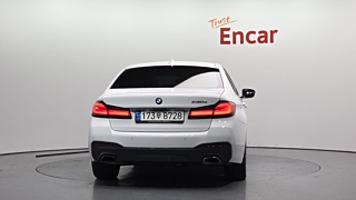 BMW 5-SERIES G30 2021