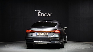 AUDI A7 4K 2020