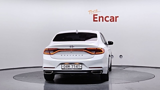 HYUNDAI GRANDEUR IG 2017