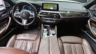 BMW 5-SERIES G30 2018