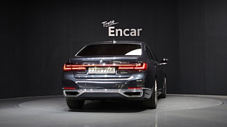 BMW 7-SERIES G11 2019
