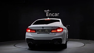 BMW 5-SERIES G30 2020