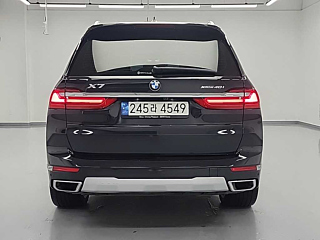 BMW X7 G07 2021