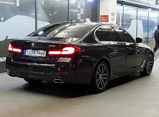 BMW 5-SERIES G30 2023