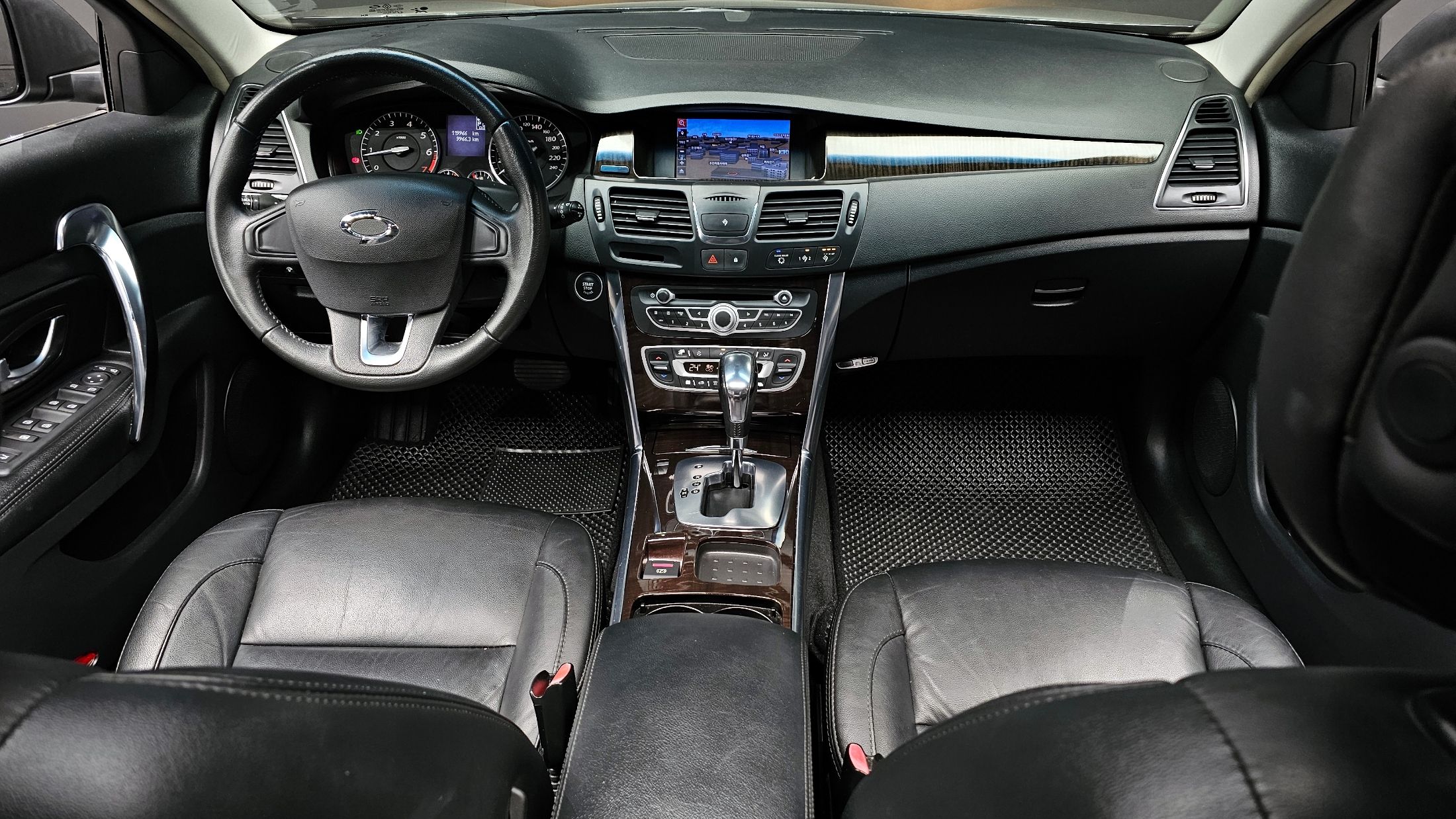 SAMSUNG SM5 NEW 2011