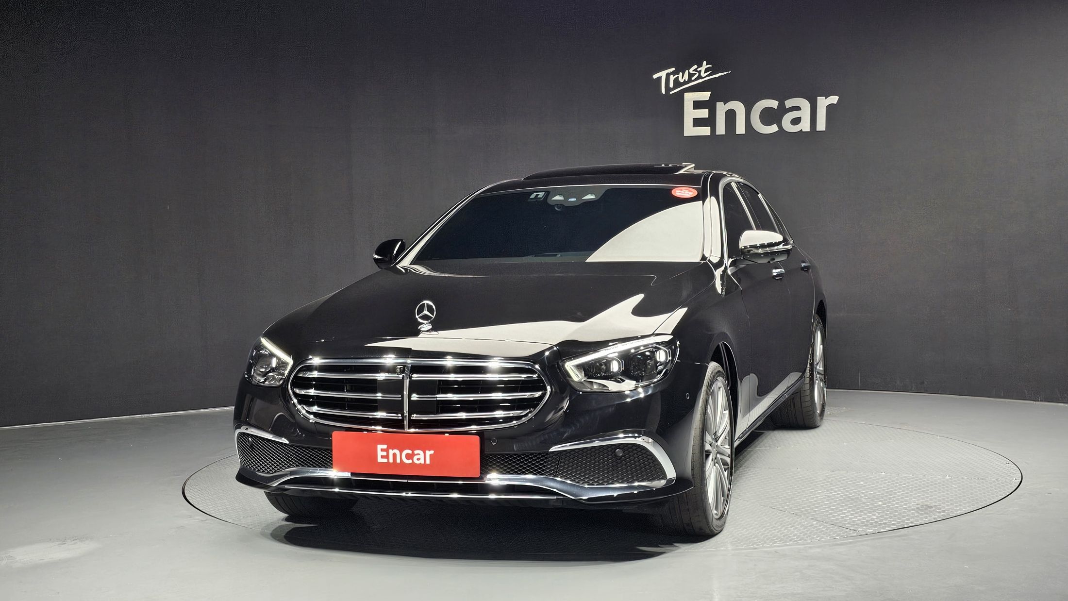 MERCEDES BENZ E-CLASS W213 2023