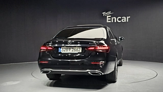 MERCEDES BENZ E-CLASS W213 2023