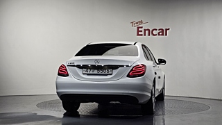 MERCEDES BENZ C-CLASS W205 2018