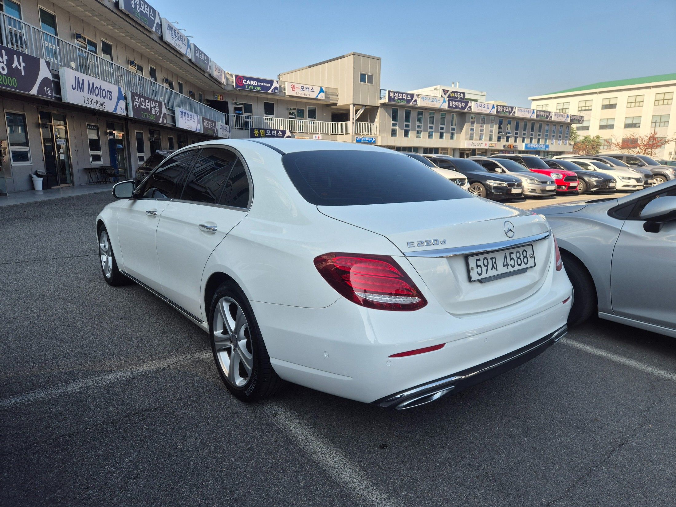 MERCEDES BENZ E-CLASS W213 2016