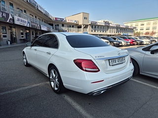 MERCEDES BENZ E-CLASS W213 2016
